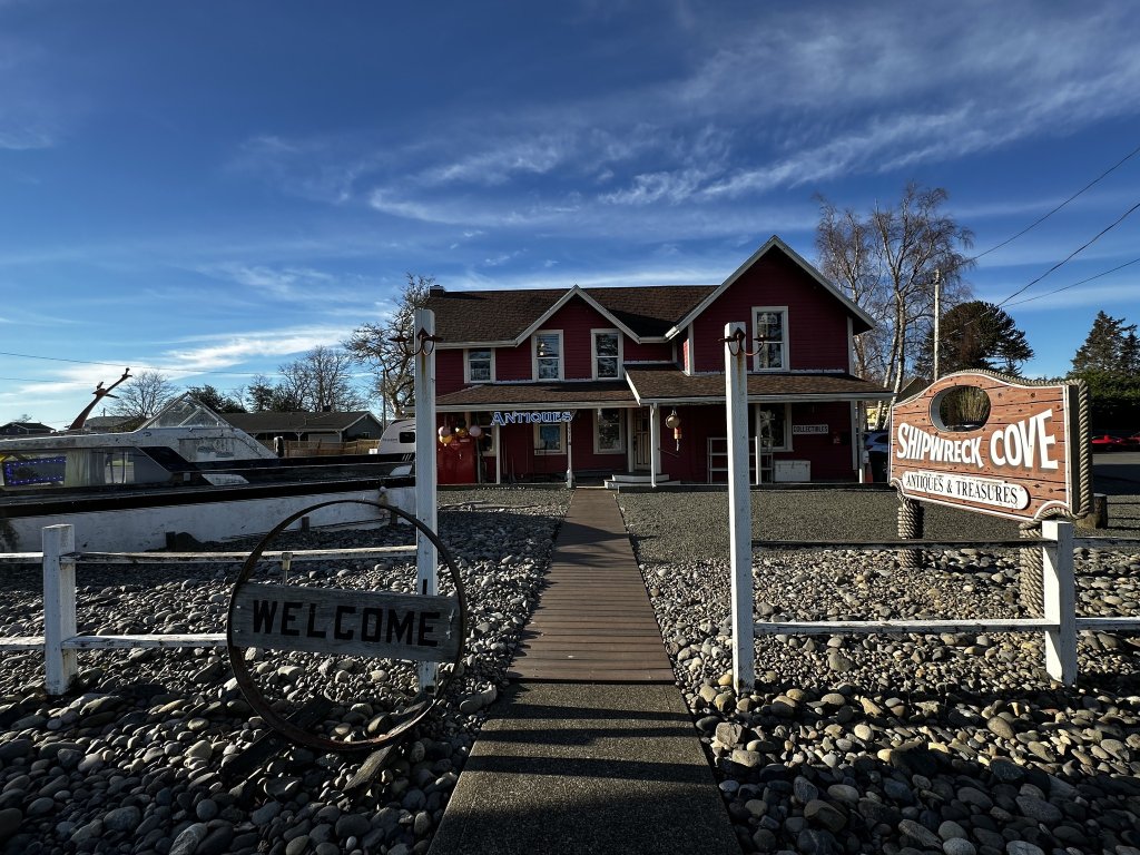 Shipwreck Cove Antiques & Treasures Shipwreck Cove Antiques & Treasures