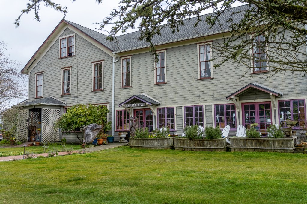 Oldest Hotels on Washington’s Evergreen Coast | Tokeland & Shelburne