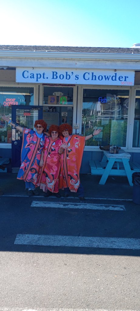 Mrs Roper Romp in Long Beach Washington