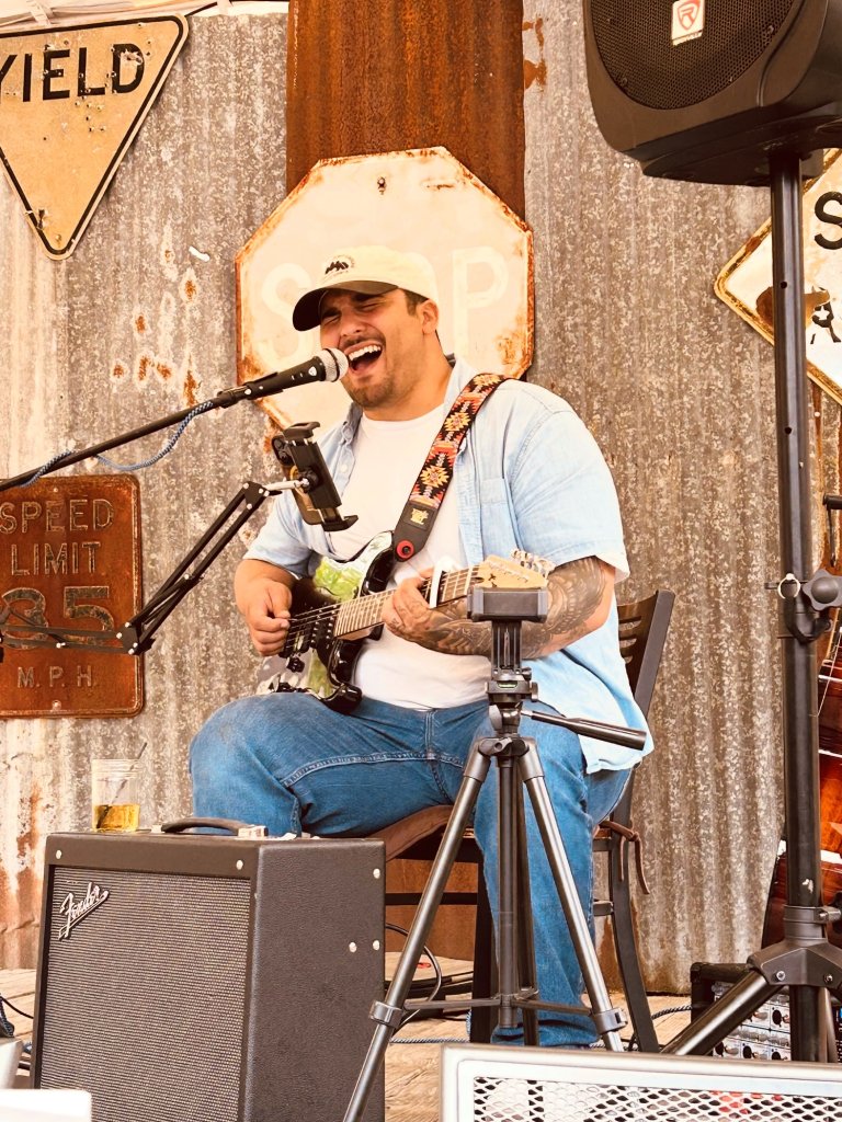 Live Music: NorthHowl Music (Acoustic Guitar & Vocals)